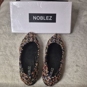 NOBLEZ Women's Multicolor Flats (A23)